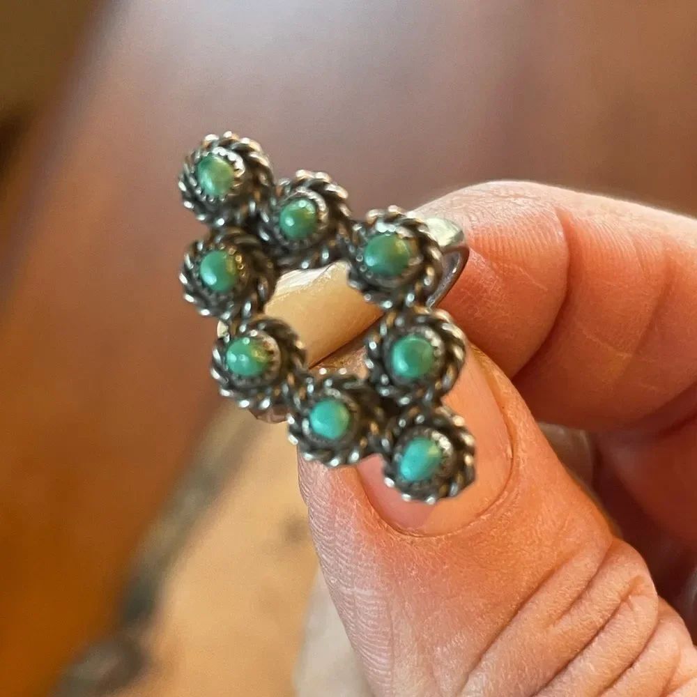 Vintage Navajo Turquoise & Sterling Silver Ring - Size 4